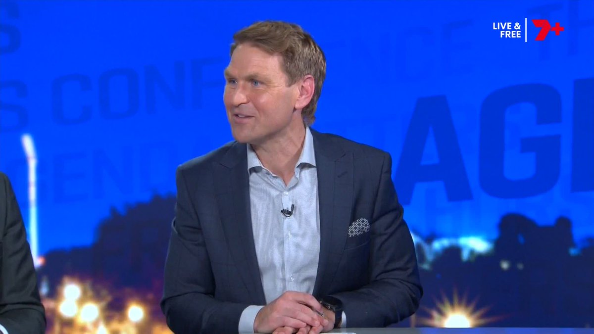 "We saw (Sam Darcy and) Riley Thilthorpe extend their contracts before they needed to and cost themselves the most money in the history of the game." 🗣️ Kane Cornes on why Nate Caddy shouldn't rush to a contract extension juuuust yet
