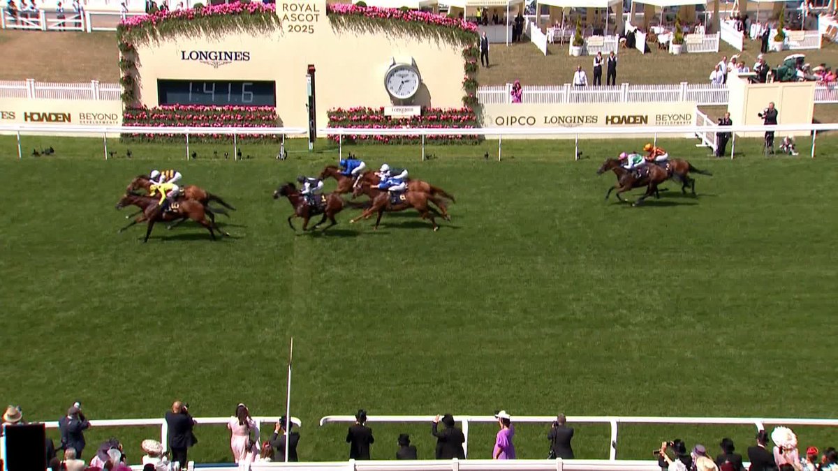 Second last year FIRST this year! 🥇 Docklands wins the Queen Anne Stakes 👑 Harry Eustace | #RoyalAscot