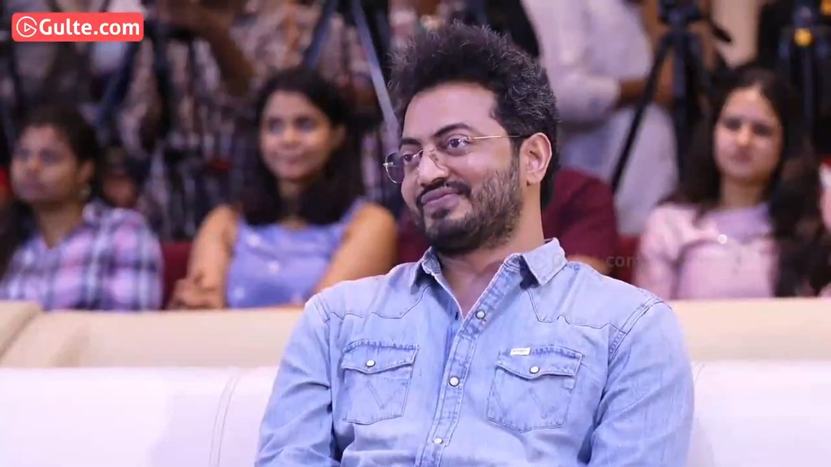 ఈ సినిమా చూస్తే రేపు అమ్మాయిలు #Ananthika characterలా ఉండాలి అనుకుంటారు.. 'తెలుగు సినిమా' మాత్రం ఇలాంటి Director కావాలని కోరుకుంటుంది. - Lyricist Vanamaali