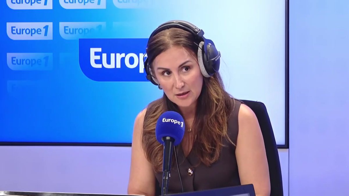 « Le régime des mollahs est en train de vivre leur dernier souffle, ils n’ont plus d’alliés, plus de proxy », selon Sara Safari, membre de l’association Femme Azadi et activiste franco-iranienne, dans #Europe1Soir sur #Europe1.