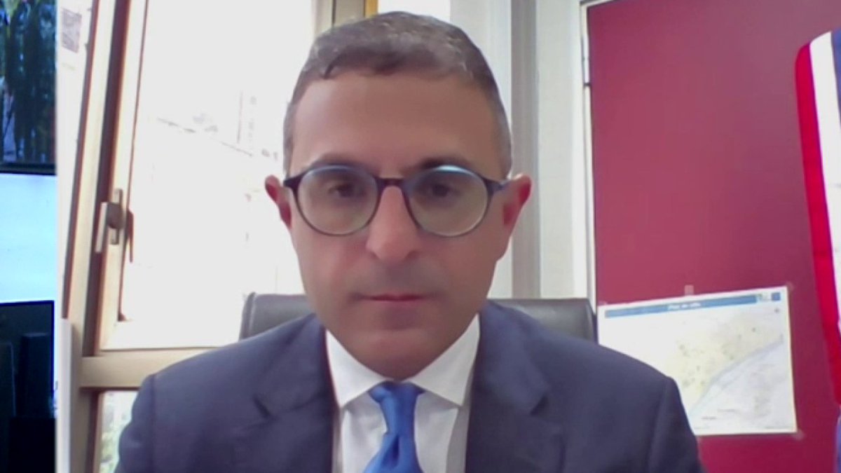 "Aujourd'hui ce que fait Israël est exceptionnel, les bombardements qu'il y a eus aujourd'hui, c'est l'été 1944 en Normandie. Si Netanyahou arrive à changer le régime, il obtiendra le prix Nobel de la paix" Arash Derambarsh (Arash Derambarsh 🇫🇷🇪🇺🌳) adjoint au maire de Courbevoie