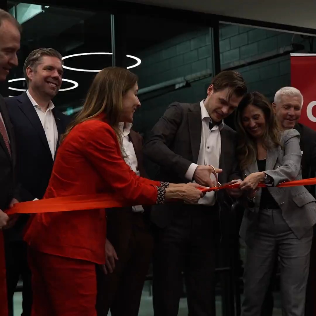 On May 7, CIBC inaugurated the brand-new premium space at the Bell Centre, La Voûte CIBC, with the help of special guests Brendan Gallagher and Jake Evans. For more info or to join the waiting list » #GoHabsGo