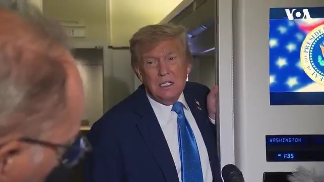 随着以色列与伊朗之间的冲突持续升级,美国总统特朗普提前离开了在加拿大举行的七国集团峰会。他表示,伊朗本应在以色列于上周五发动对伊朗核设施的打击之前就与美方达成核协议。 特朗普总统强调,伊朗未能与美国达成核协议,才导致了当前的冲突局势。 相关报道: