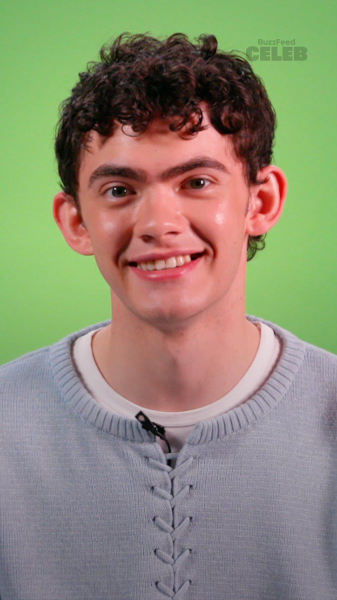 Joe Locke reveals his first ever on-screen kiss was with none other than Kit Connor 😳💘 Watch the Heartstopper star open up about some of his first times here: #Heartstopper #JoeLocke #KitConnor #FirstKiss #BehindTheScenes