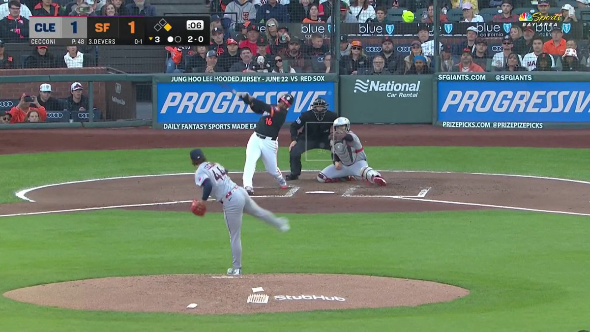 Lo dije EN VIVO durante el Domingo de Grandes Ligas por ESPN: "Rafael Devers se va a cansar de batear dobles en Oracle Park" Quien sabe batear, lo hace en cualquier estadio. (📺 (SF Giants on NBCS)