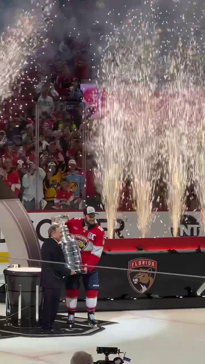 THE PANTHERS ARE STANLEY CUP CHAMPIONS ๐