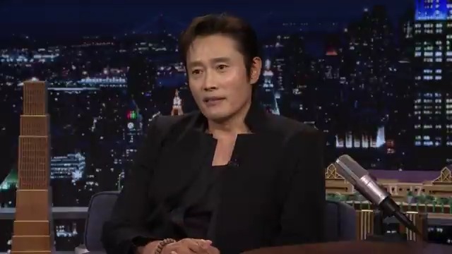 Lee Byung-hun didn’t tell his mom he was behind the mask in Squid Game until The Front Man was revealed to be him! #FallonTonight #SquidGame