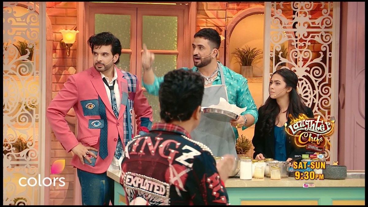 Banaate banaate dish ko best, Tejasswi hui frustate! 🤭😆 Dekhiye #LaughterChefs - Unlimited Entertainment, Sat-Sun raat 9:30 baje sirf #Colors aur JioHotstar par. ENVY pourhomerange #FlipkartMinutes #SugarfreeIndia #CleanAndDry #DrOetkerIndia Sudesh Lehri #NiaSharma #RubinaDilaik RAHUL VAIDYA RKV #AbhishekKumar #SamarthJurel Krushna Abhishek Kashmera Shah #ElvishYadav Karan Kundrra Vicky Jain Ankita lokhande Jain Aly Goni #ReemSameerShaikh Bharti singh Harpal Singh Sokhi #TejasswiPrakash