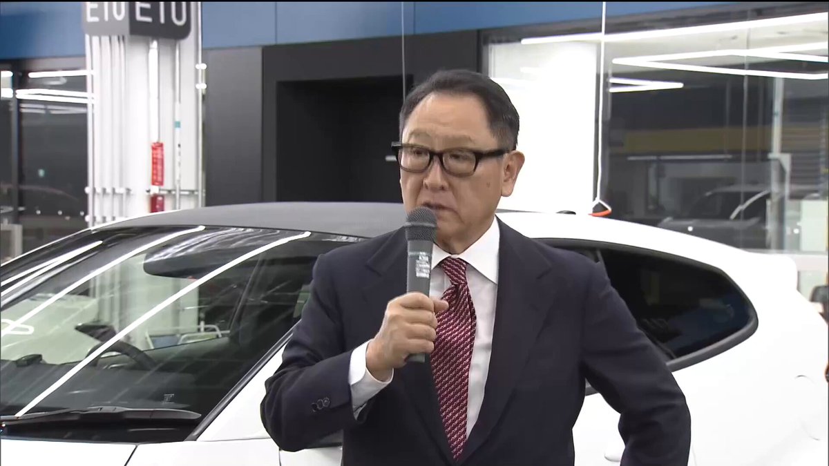 【トヨタ会長 役員報酬は19億円超】 ええやん。別に。 外国の大企業のCEOなんてストックオプションとはいえ 数百億円単位でもらってるよ。 これでも少ないくらいだ。 この方がどれだけ日本の経済や財政に貢献してくれているか考えたら控えめだよ。 私自身を含めて仕事もできない人がお金持ちを妬んでも仕方ないでしょ。 日産の元社長なんて会社を倒産寸前にまでしてて６億円も貰ってるんだから。