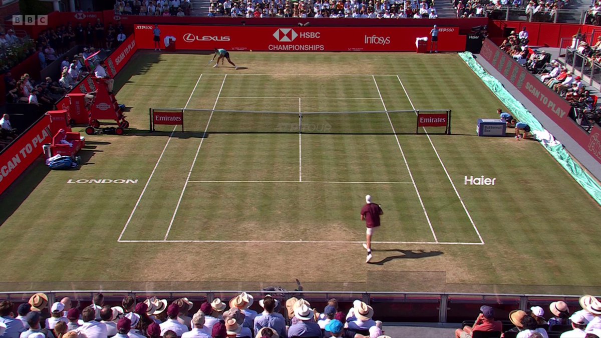 Going down to the wire! A tense tie-break to see it out here at Queen's...