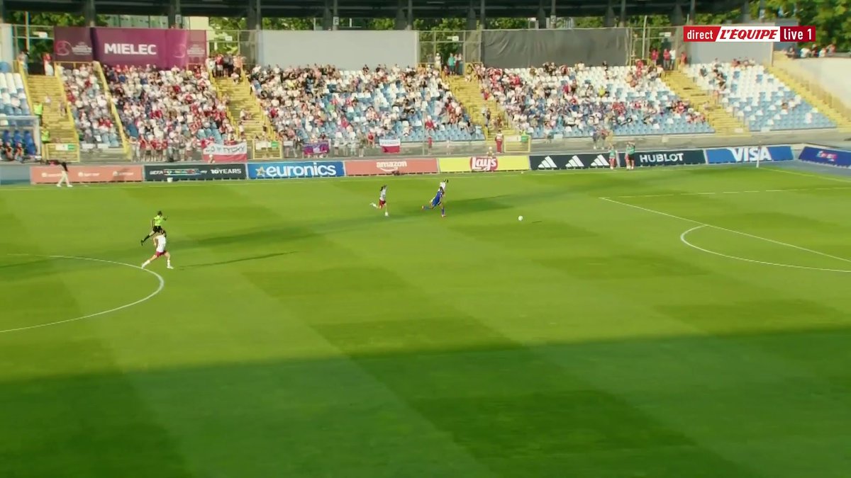 Le triplé pour Liana Joseph ! Le direct : #lequipeFOOT
