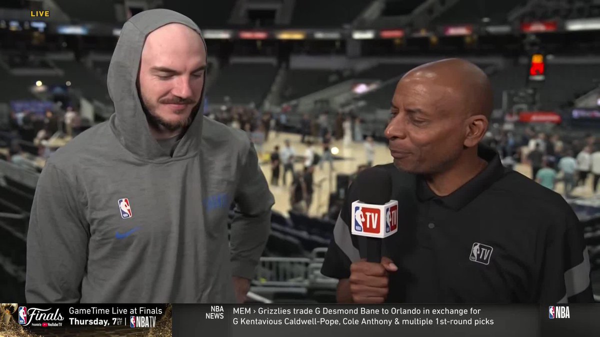 Alex Caruso caught up with Shaun Powell, talking the differences between his first and now second #NBAFinals runs 🙌