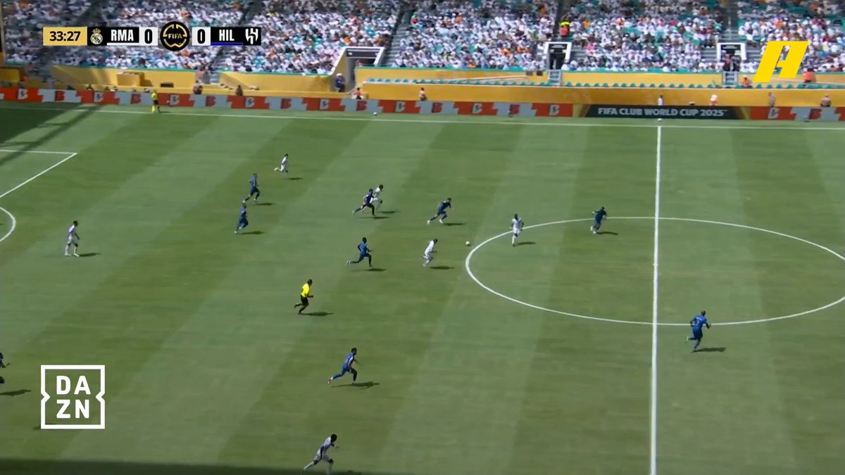 بداها وأنهاها.. جونزالو يسجل الهدف الأول للريال (1-0) #الهلال_ريال_مدريد #FCWC25 #RiyadhSeason