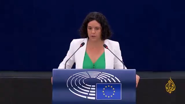 رئيسة مجموعة اليسار في البرلمان الأوروبي تتهم رئاسة المفوضية الأوروبية وقادة الدول الأعضاء في الاتحاد الأوروبي بالتواطؤ الفعلي مع إسرائيل في جريمة الإبادة بحق الشعب الفلسطيني وتطالب بملاحقة نتنياهو.. مراسل الجزيرة لطفي المسعودي يطلعنا على التفاصيل #حرب_غزة #الأخبار