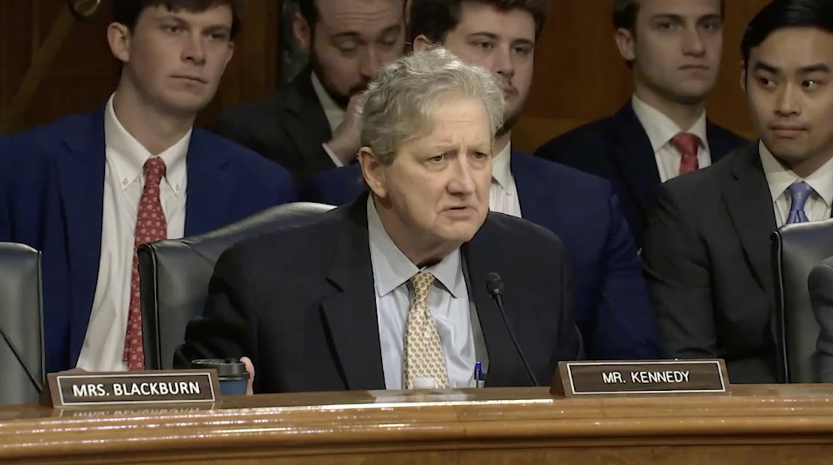 If a president can’t finish a sentence without taking a nap and talks like he’s from outer space, at what point do you have a moral obligation to stand up and say that he can’t do the job anymore?