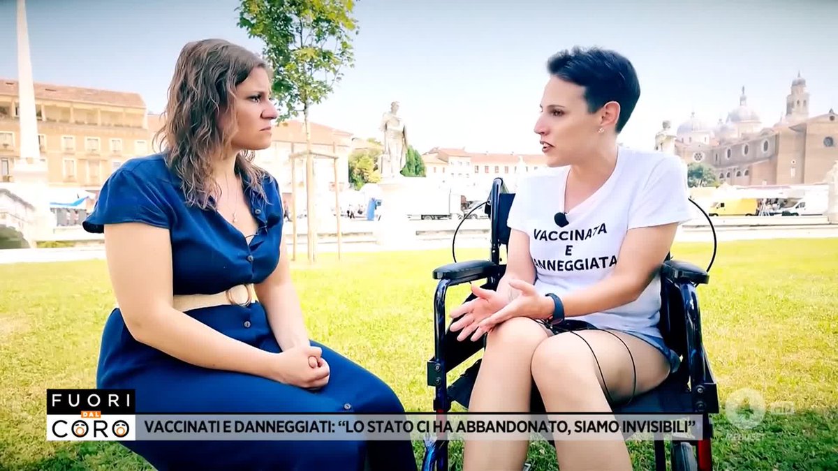 Monica, 32 anni, ha fatto 3 vaccini e proprio causa di quei vaccini è stata male e ha subito danni permanenti. Per la sanità italiana, però, è invisibile e si deve pagare di tasca propria tutte le cure, nonostante gli specialisti abbiano certificato la correlazione col vaccino.