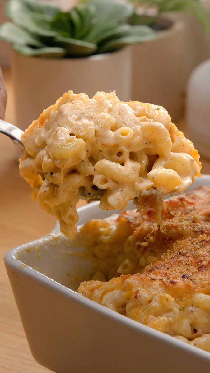 Day 7 of Cooking Comfort Foods From Every Country. Mac &amp; Cheese from the USA