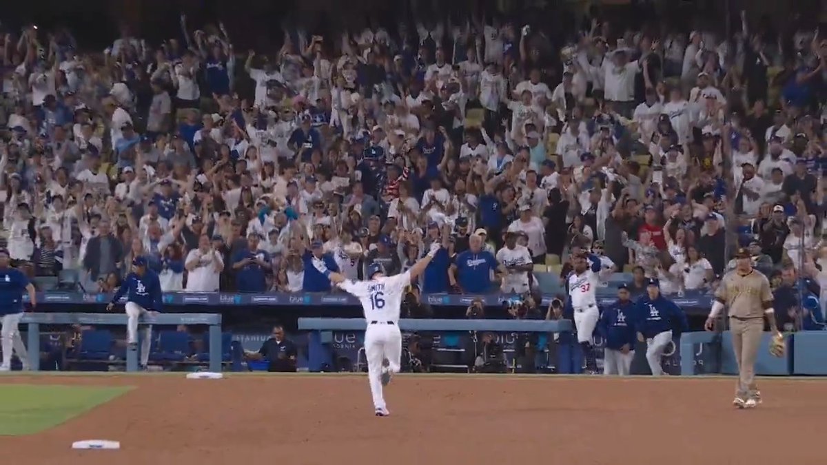 Will Smith didn't start the game, but he sure knew how to end it! #Walkoff