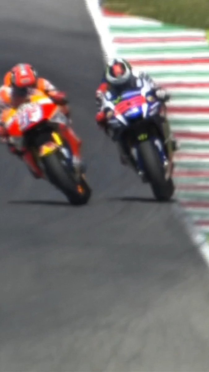 An ABSOLUTE CLASSIC between Jorge Lorenzo and Marc Márquez back in 2016 🤯 #MotoGP | #ItalianGP