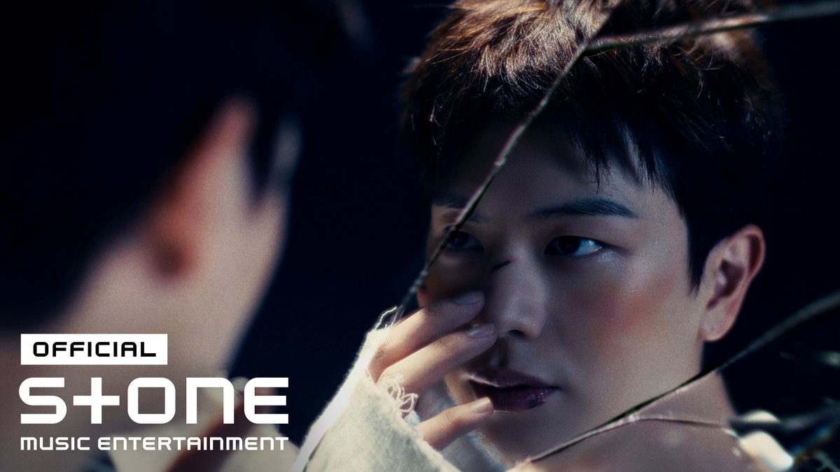지독한 이별의 아픔을 그리는 육성재의 깊은 감성💙 육성재 (YOOK SUNGJAE) - 이제야 MV OUT NOW! ▶𝗙𝘂𝗹𝗹: #육성재 #YOOKSUNGJAE #All_About_Blue #이제야