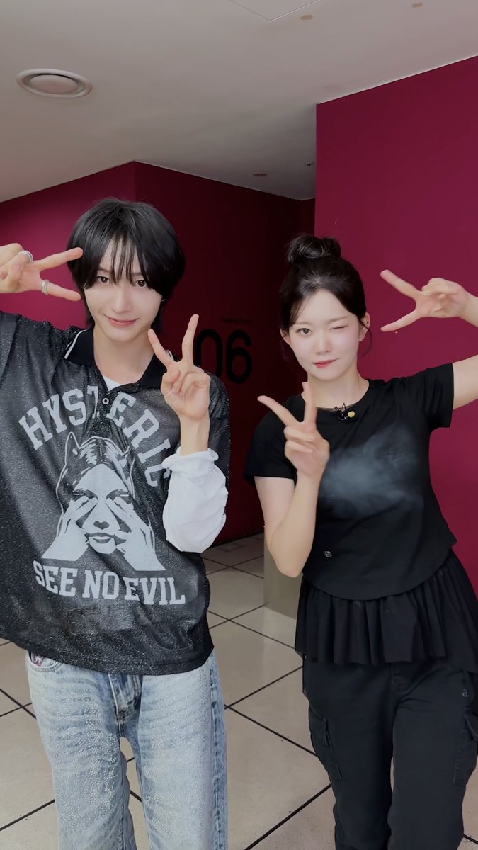 #Billlie #츠키 선배님의 오늘 하루는 Vacation! FREEZE - 🧊 #동화 #Donghwa #빌리 #TSUKI #KickFlip #킥플립 #Kick_Out_Flip_Now #FREEZE Billlieofficial