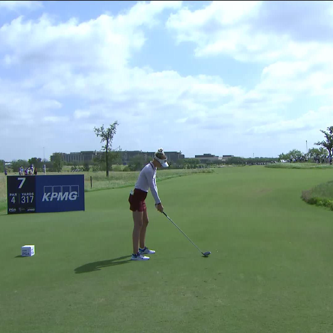 Nelly Korda just nearly drove a 317 yard par at the KPMG Women’s PGA 👀