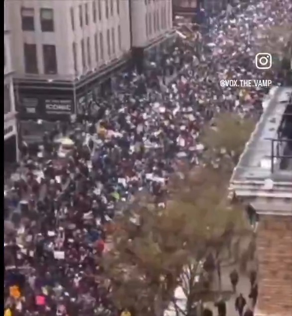 BREAKING: The Organizers of one of the most successful protests in recent US history, the No Kings protest, have just announced the "Good Trouble Lives On" protest on July 17th July 17th marks 5 years since the death of John Lewis, who coined the phrase "Good Trouble" Who's in? 👋