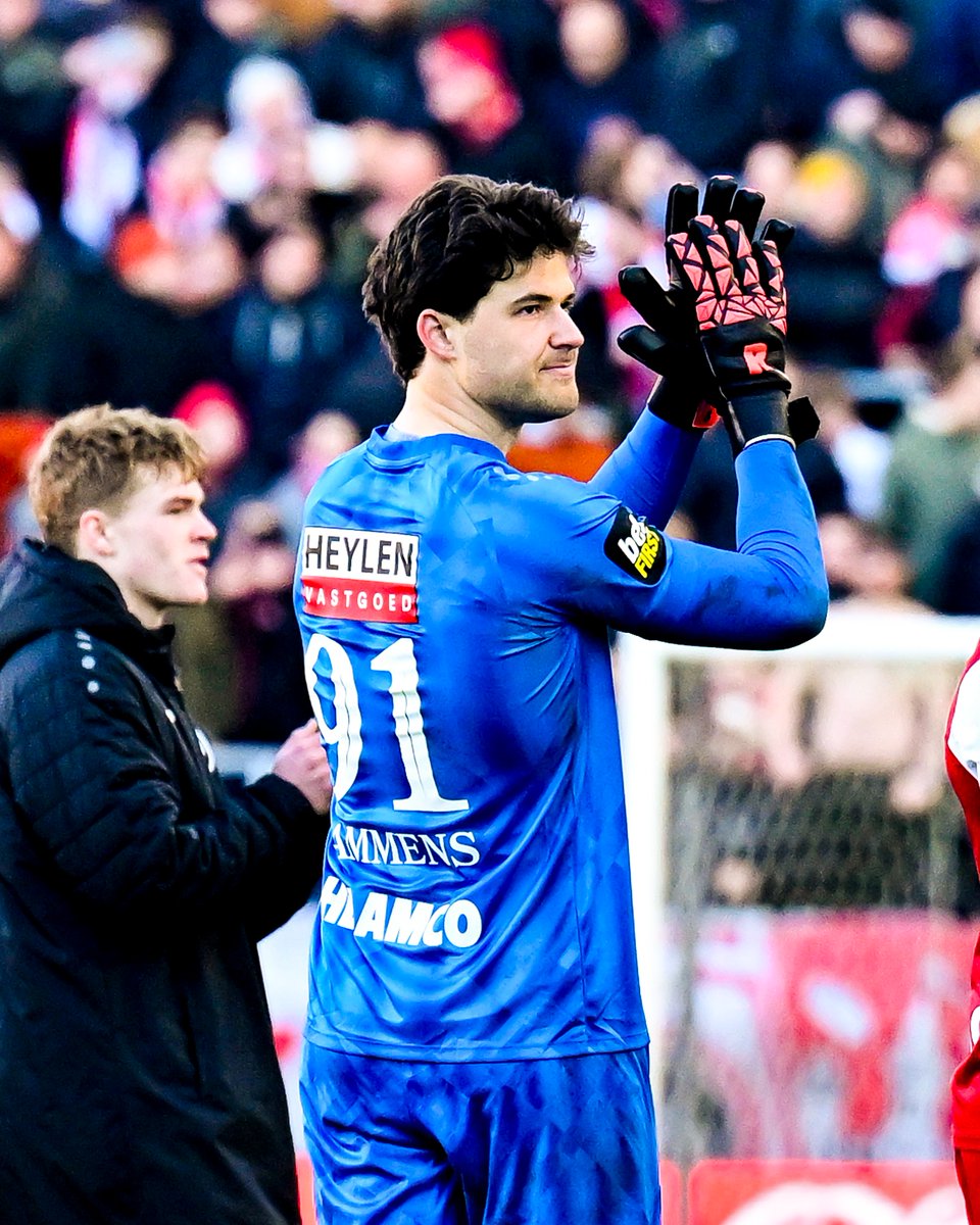 📁 Season 24/25 ↳📂 Player of the Season ↳📂 Senne Lammens