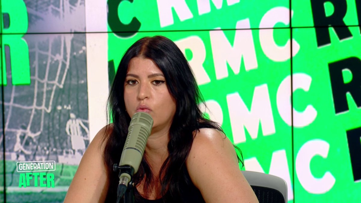 🗣 "On m'a proposé un passeport camerounais, moi qui suis agent, pour qu'un de mes joueurs rejoigne la sélection. Ces fédérations débauchent des joueurs qui ne devraient peut-être pas être là" Jen Mendelewitsch décrypte le système des fédérations pour séduire les binationaux.