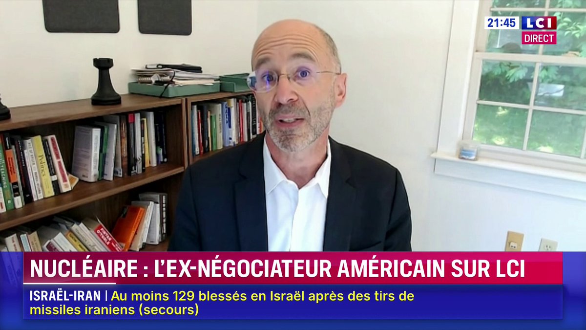 🗣️ L'Iran était-il tout prêt de pouvoir avoir la bombe ? "Non" répond Robert Malley : "Il y avait le temps d'essayer de voir s'il y avait une issue diplomatique" ▶️ Darius Rochebin