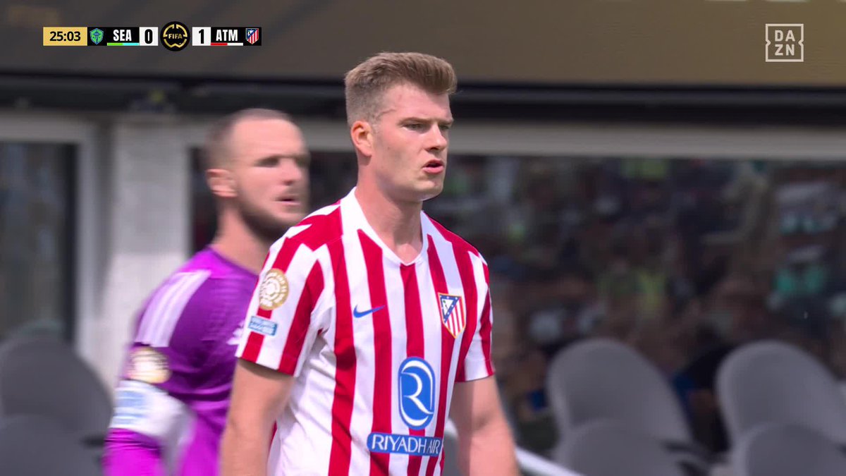 🤔💭 Pues no es por nada, pero yo creo que hoy por hoy un Sorloth fallón aporta mucho más que Griezmann. Y mira que me tengo cariño a Antoine...