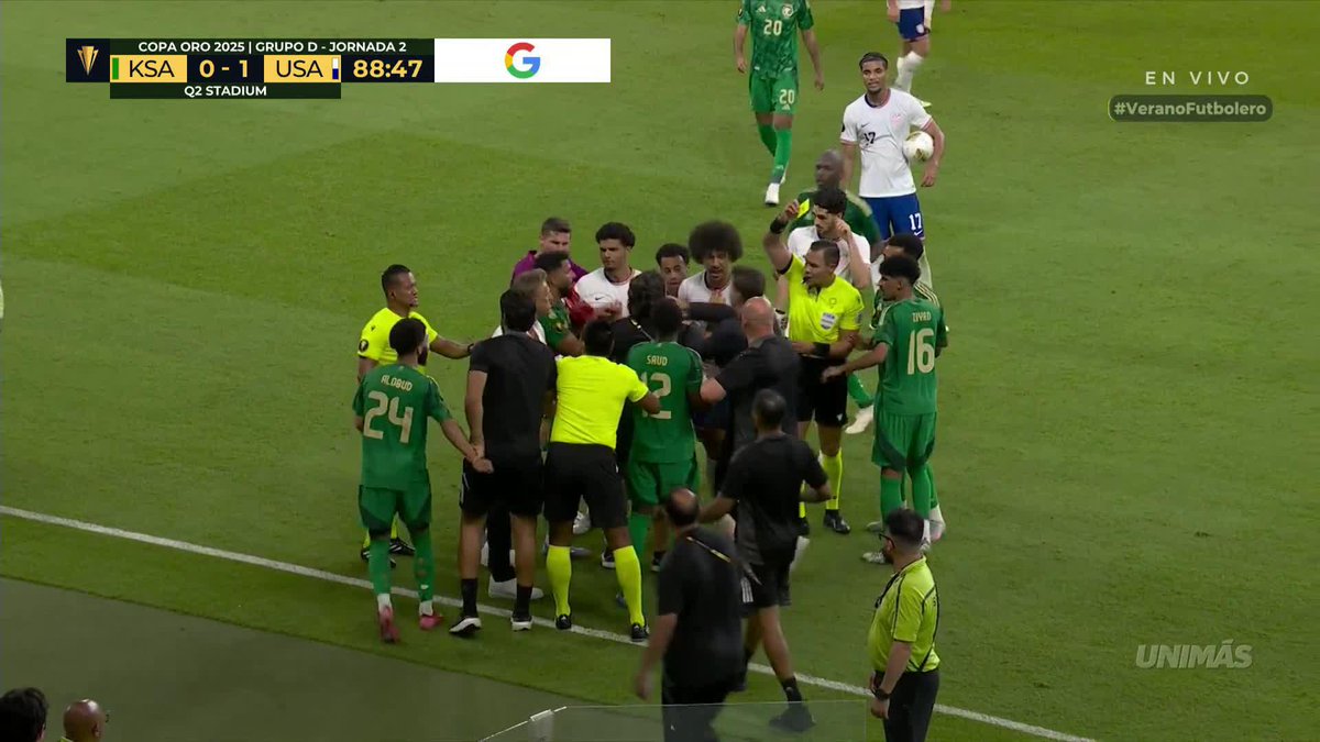 🔥 ¡SE ARMA LA BRONCA! jugadores de Arabia Saudita y Estados Unidos se encaran en media cancha #CopaOro #VeranoFutbolero