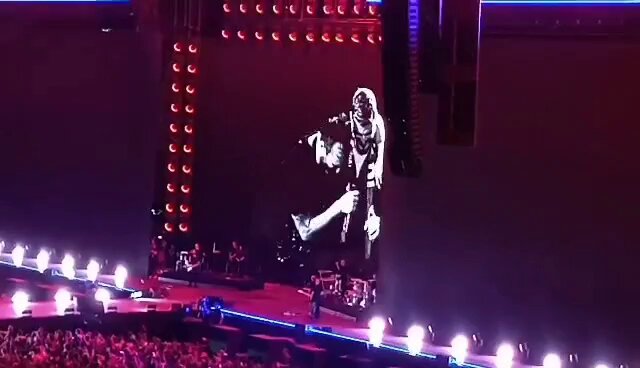 Orsolini che canta con Cremonini e Luca Carboni è l'unica risposta credibile al duetto Bocelli/Sinner.