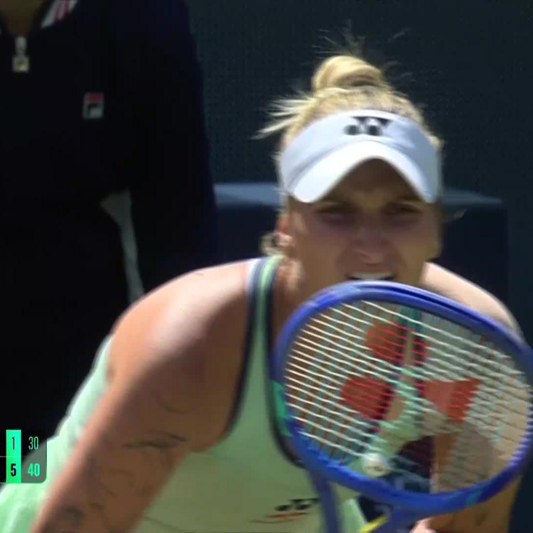 Czech that out! 🇨🇿 Marketa Vondrousova is into the semifinals in Berlin posting an impressive 6-4, 6-1 win over Jabeur! #BTO