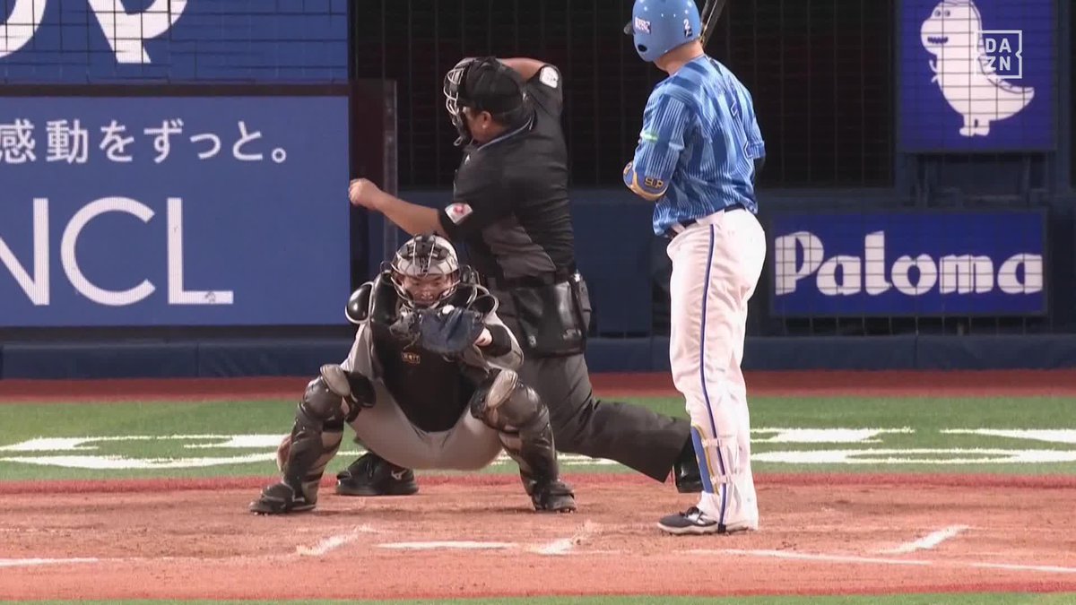 気迫のオールストレート 横山陸人 力で捻じ伏せる 最後はアウトロービタビタに153キロ #オレをみろ 「DAZN BASEBALL」 月々2,300円 (年間プラン・月々払い) 年間契約の初月無料 登録はこちら⏬ ⚾プロ野球 (2025/6/20) 🆚DeNA×ロッテ 📱Live on DAZN #chibalotte