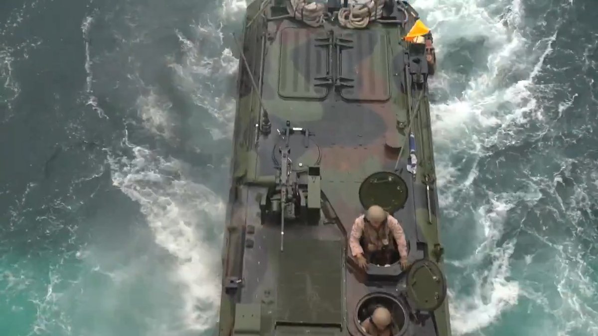Marines assigned to I Marine Expeditionary Force recently partnered with U.S. Navy sailors assigned to the USS Harpers Ferry for Quarterly Underway Amphibious Readiness Training 25.3.