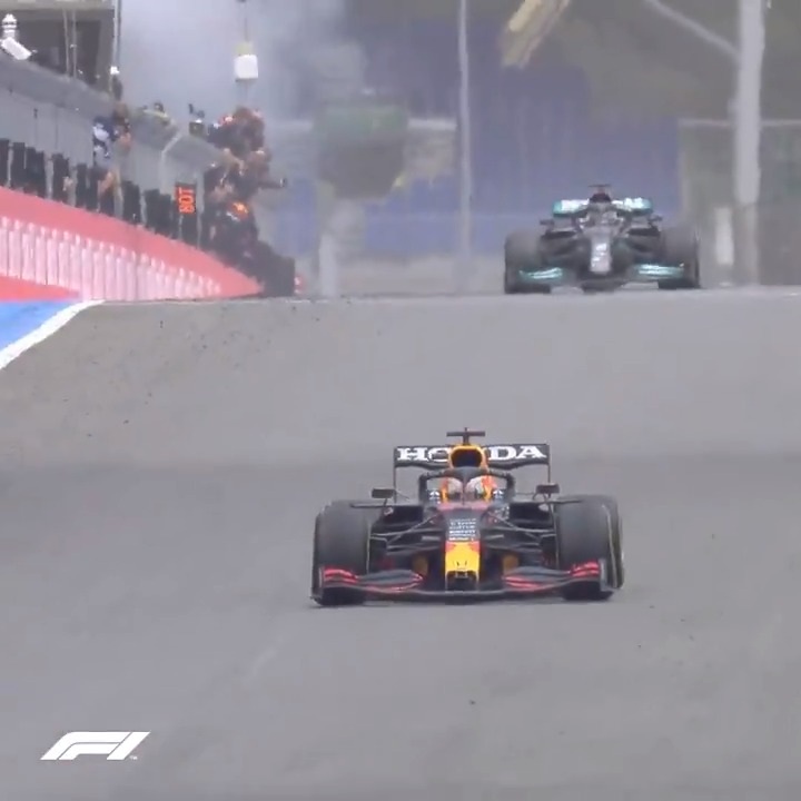 On this day in 2021, Max Verstappen won the French Grand Prix 🏆 The two-stop strategy worked perfectly👌
