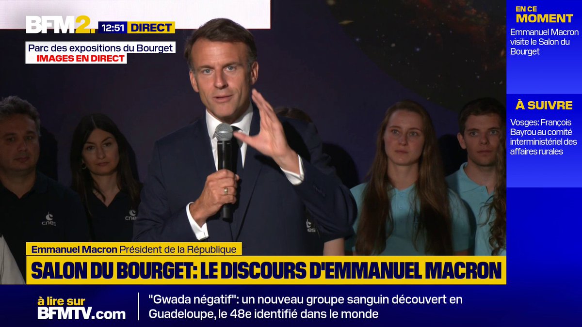 Emmanuel Macron : "La Russie est devenue une menace existentielle pour nous Européens et on doit revisiter nos règles aujourd'hui de sécurité, on doit monter l'investissement sur le spatial" #BFM2