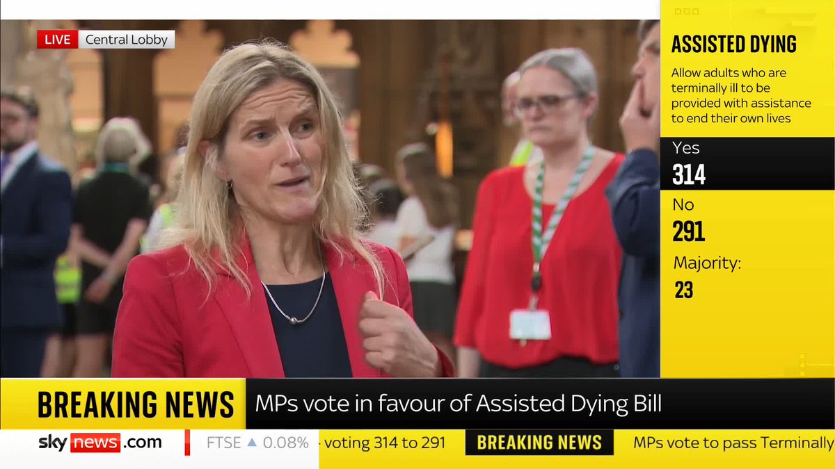 "What is this moment like for you?" The MP behind the assisted dying bill, Kim Leadbeater MBE MP speaks with Sky's Liz Bates and described the vote as "surreal" and a "huge relief" Live updates ➡️ 📺 Sky 501 and YouTube