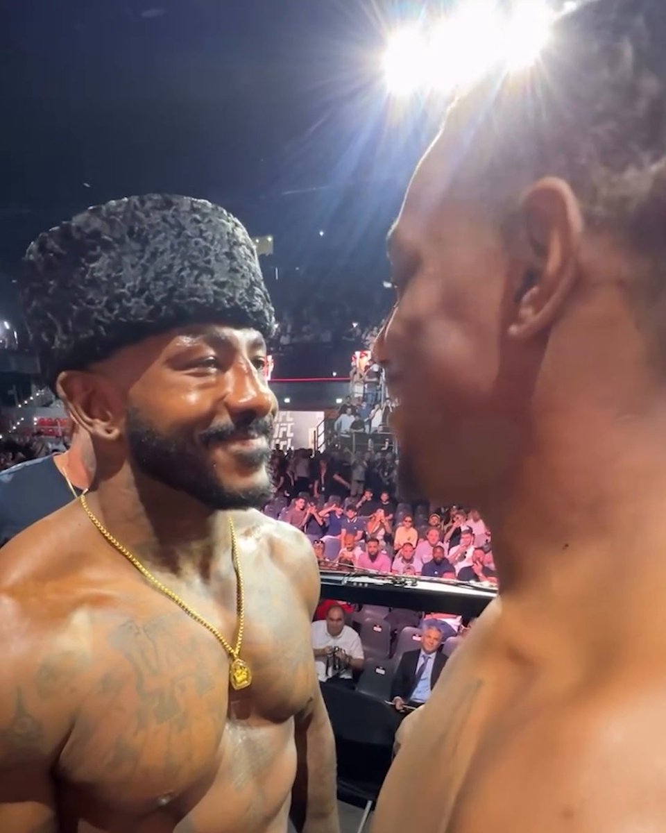 Jamahal Hill made a promise to Khalil Rountree Jr. during their final face-off 😳 Watch #UFCBaku tomorrow at 3 ET on ABC and ESPN+ 🍿 (🎥 danawhite)