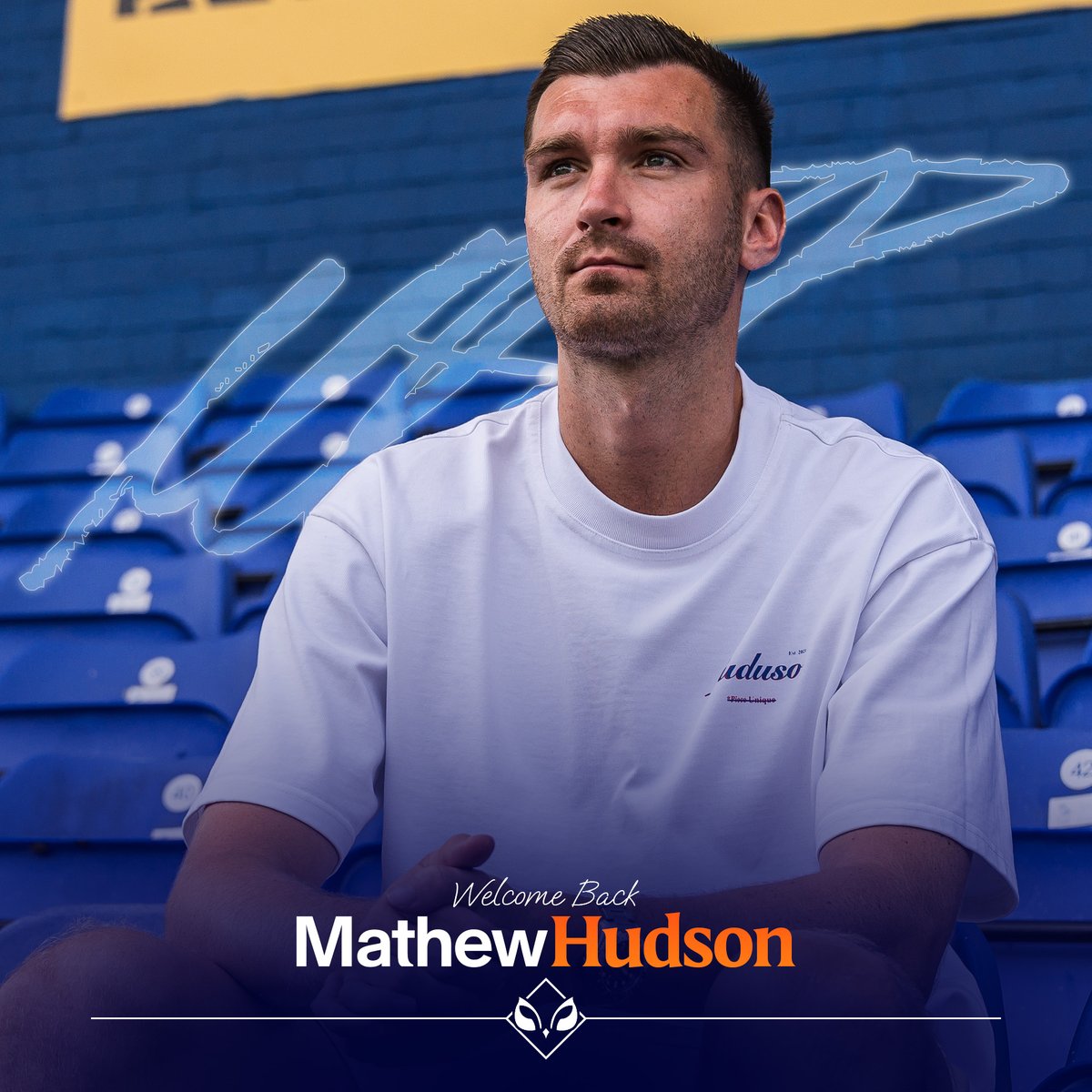 🧤 A new contract for Mat! #oafc