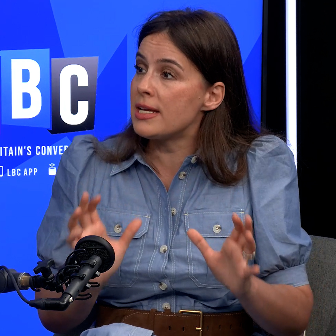 "There's clinical evidence that learning on a screen is inferior." Sophie Winkleman tells Tom Swarbrick there's a reason the big tech bros send their children to schools with blackboards.