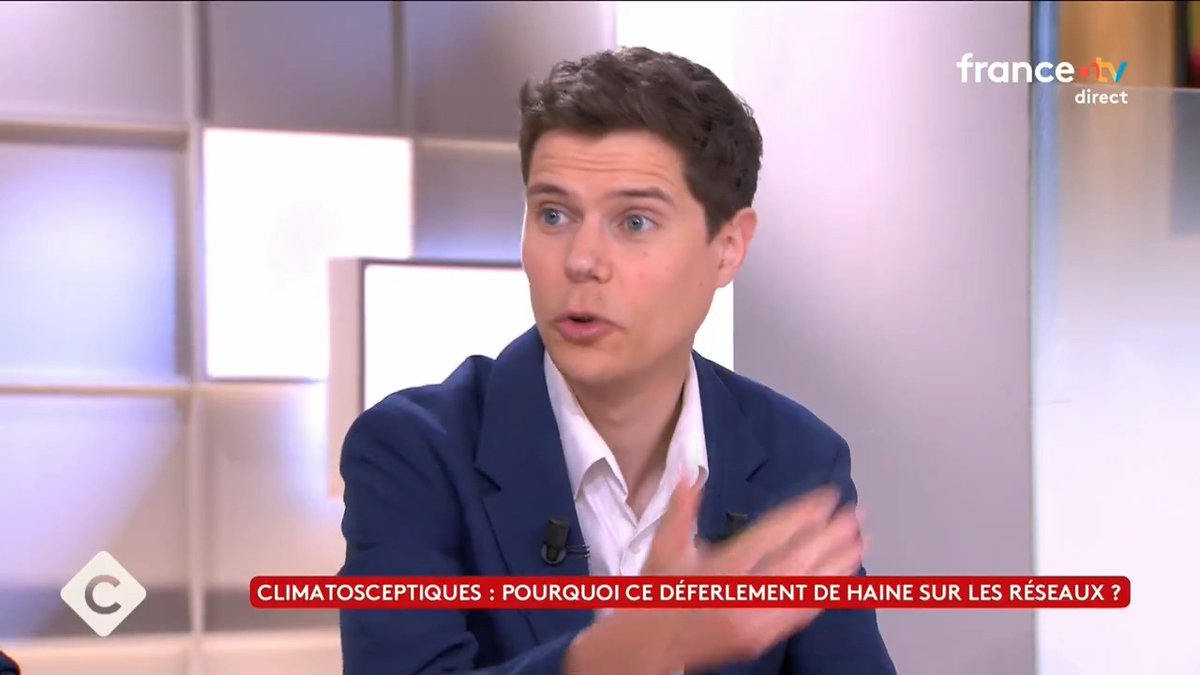 Climatosceptiques : pourquoi ce déferlement de haine sur les réseaux ? 'La France a connu 50 vagues de chaleur : la moitié entre 1945 et 2010, l’autre moitié depuis 2010. On constate donc un changement climatique assez frappant.' Nicolas Berrod #CàVous