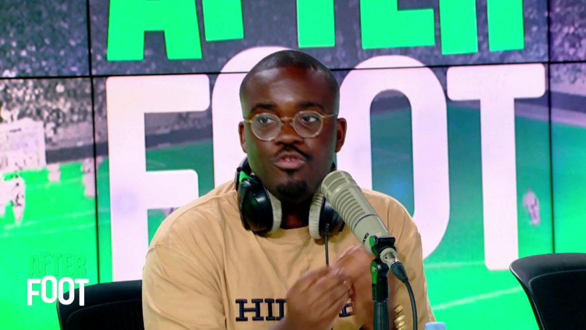 Les remplaçants sont-ils trop justes à Paris ? 🗣️ Elton Mokolo : "Ce sont les titulaires qui sont beaucoup trop forts. Une ossature de 12 joueurs s'est dessinée et l'écart s'est accentué. Mendes, Dembélé et Ruiz ont appris une polyvalence que n'ont pas leur remplaçant." #RMCLive