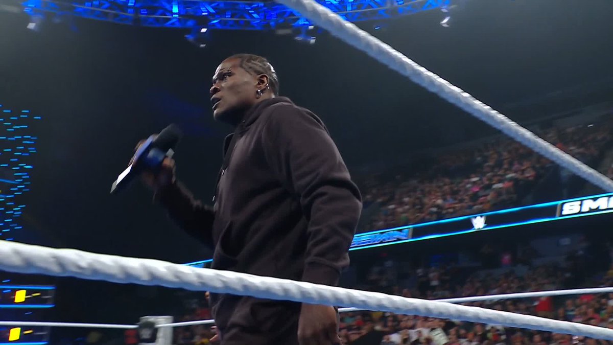 What are you doing, Ron Killings?! 😱 #SmackDown
