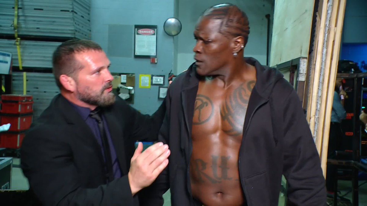Did Damian Priest just talk some sense into Ron Killings? ๐ #SmackDown