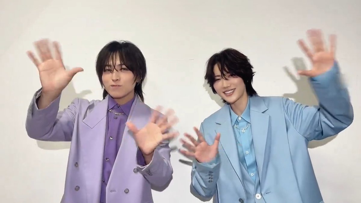 #蒼井翔太×#七海ひろき 『DRAMATIC LIVE “METEORA”』SPECIAL連動施策《ミート＆グリートご招待》 ミニアルバム 「METEORA」(キンクリ堂限定)をご予約いただいた方の中から抽選で15名様を3ショットチェキを撮ることができます📸 ✅申込締切 来週6/29(日)23:59まで ▼詳細