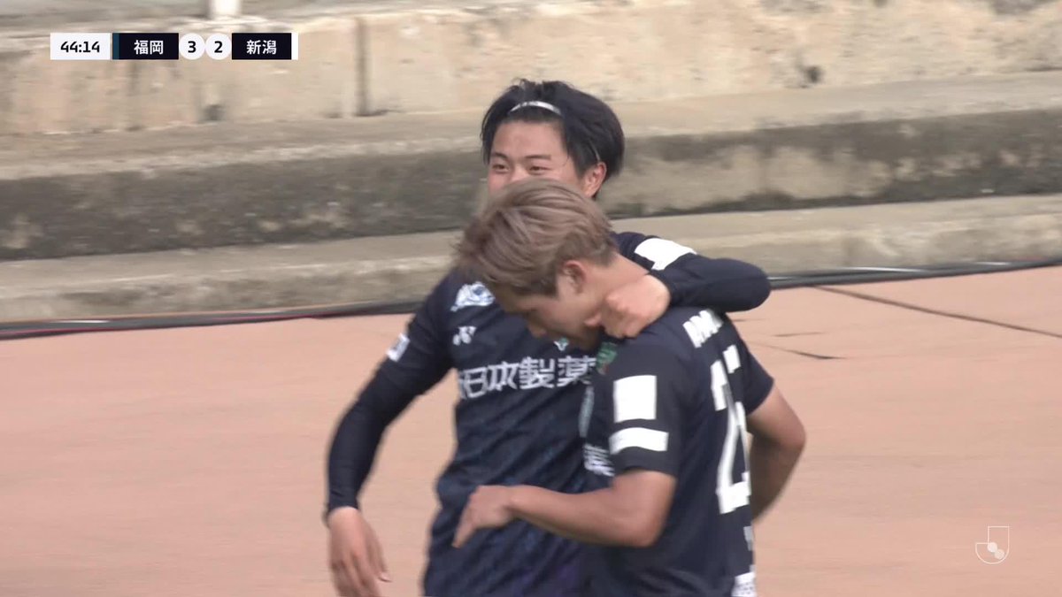#北島祐二 がゴール前で冷静にディフェンスをかわしてJ1初ゴール✨️ 🎦 ゴール動画 🏆 明治安田J1リーグ 第21節 🆚 福岡vs新潟 🔢 3-2 ⌚️ 45分 ⚽️ 北島 祐二(福岡) #Jリーグ