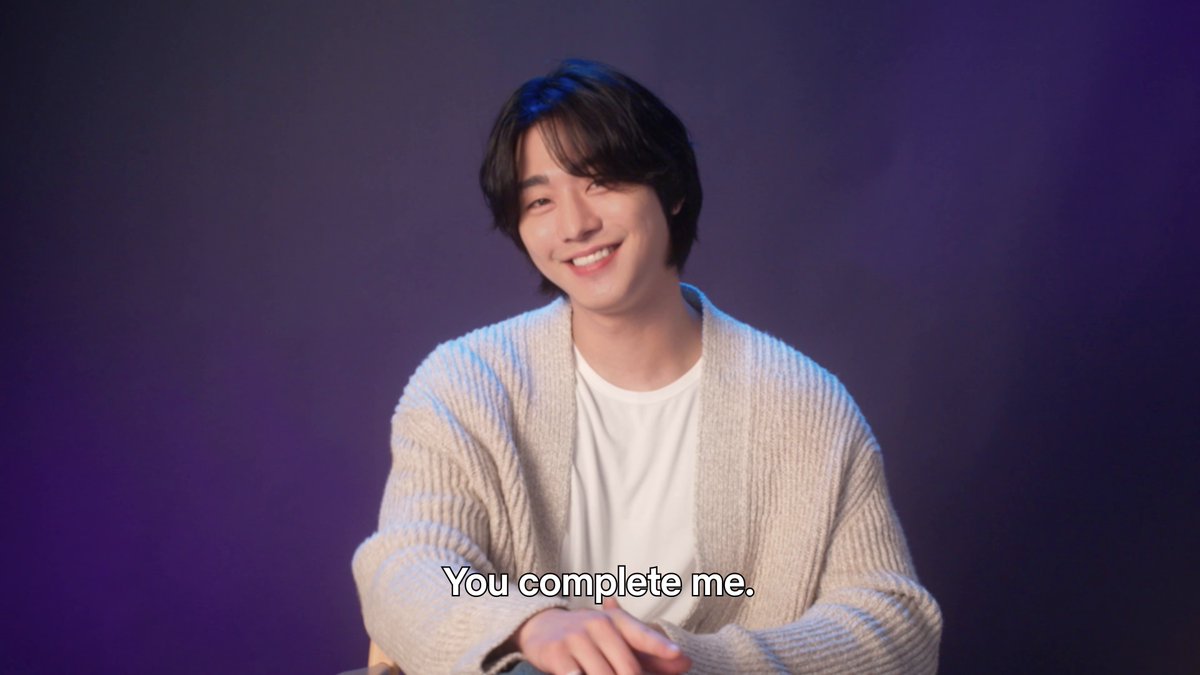 he's putting on the charm in full force and i'm not mad at it 🫨 #KPopDemonHunters #SajaBoys #AhnHyoSeop #안효섭
