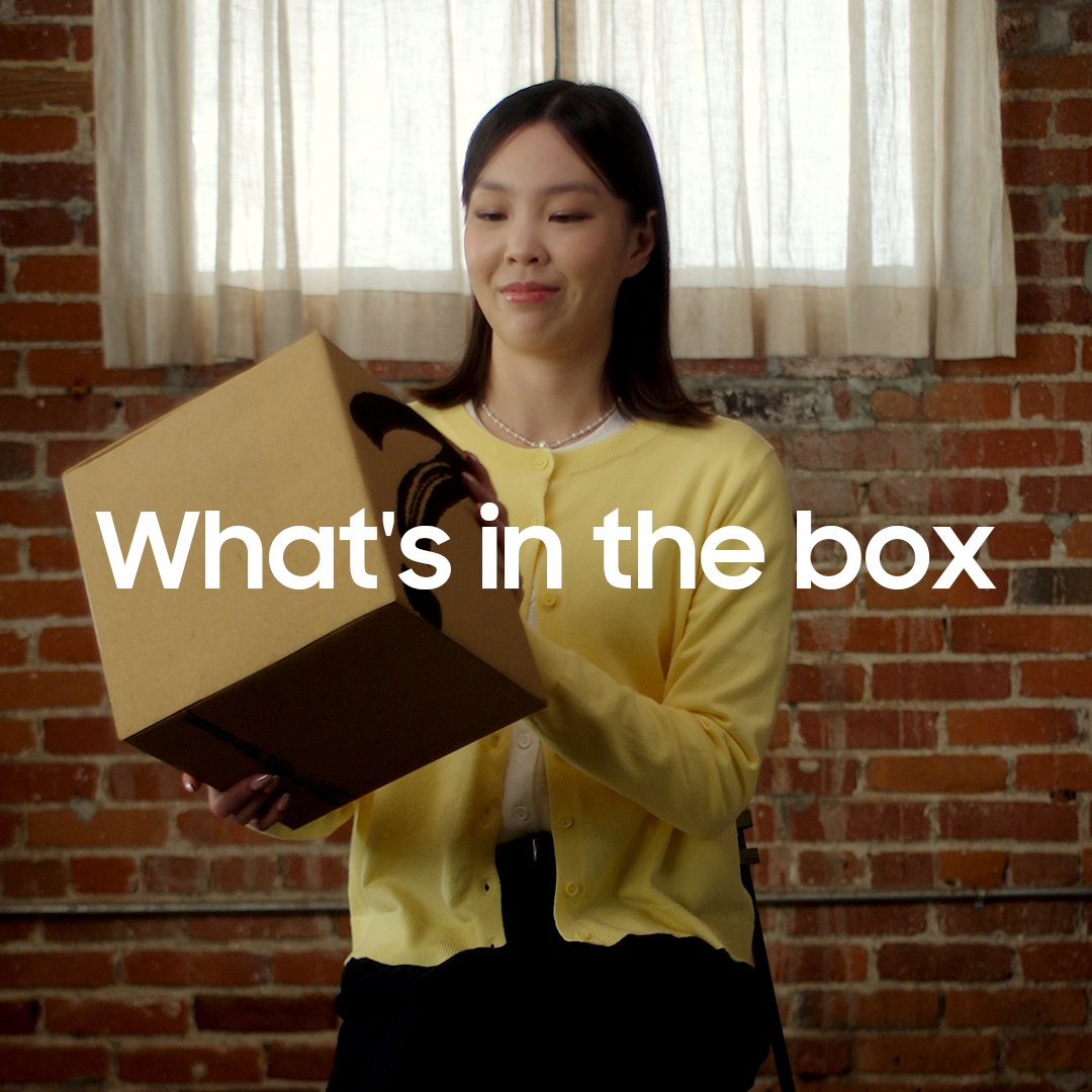 First look at Samsung’s new foldable 👀 Thinner. Lighter. Perfect for multi-tasking. Check out reactions from Parker Burton, MilesAboveTech, Ella, and CarterPCs who got the first hands-on 👇 Reply with #Samsung to tell us what you're most excited to see!